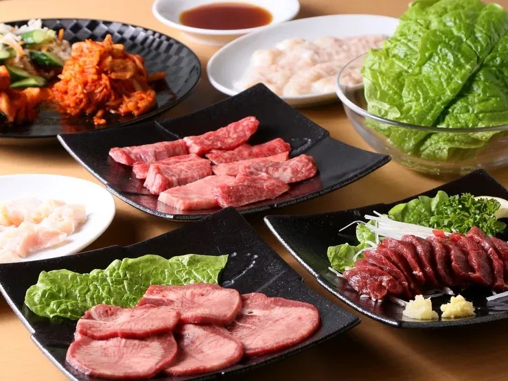 牛肉は、茨城の誇る高級ブランド和牛「常陸牛」を使用