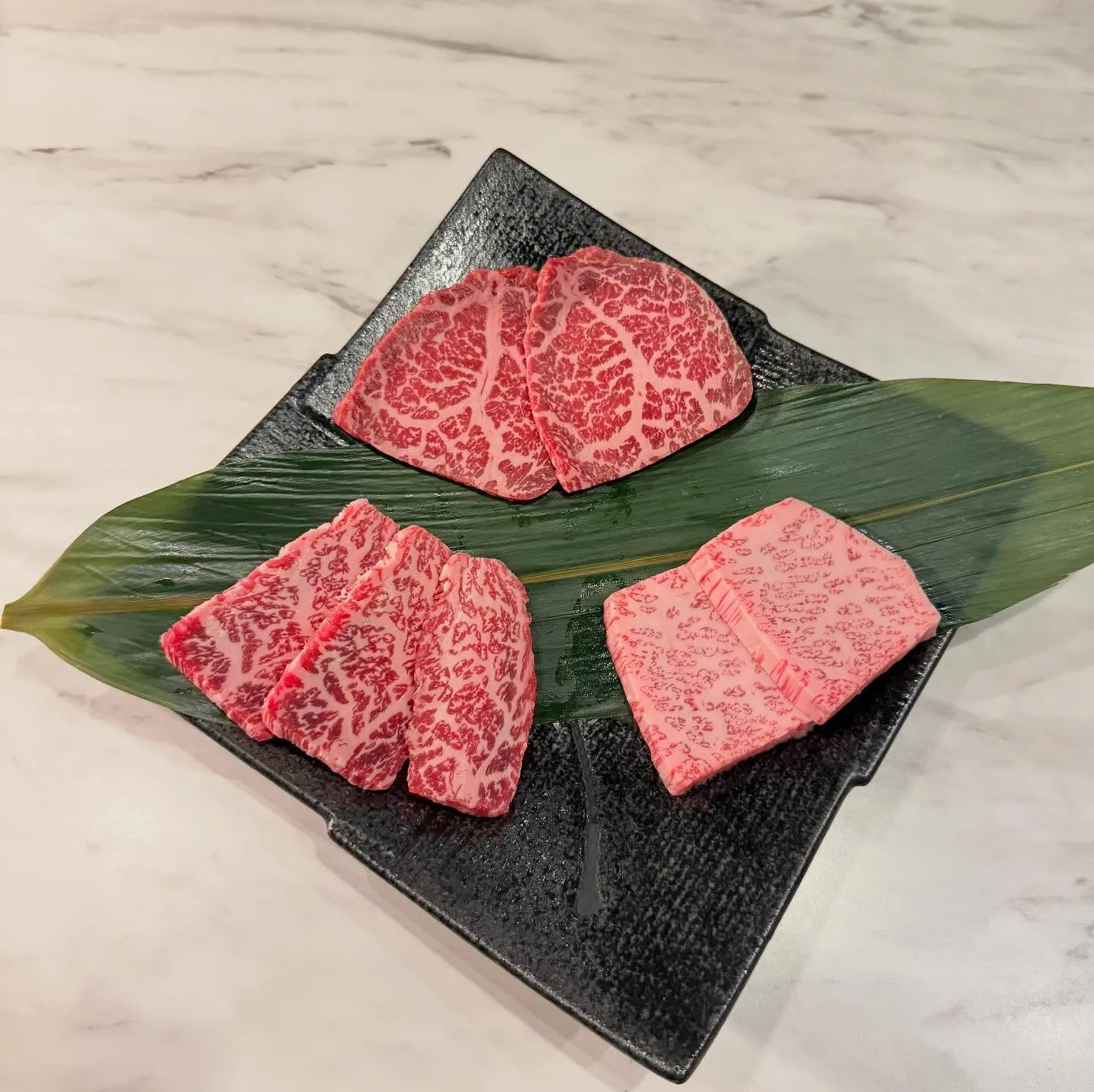 焼肉弁慶『ロース盛り合わせ』